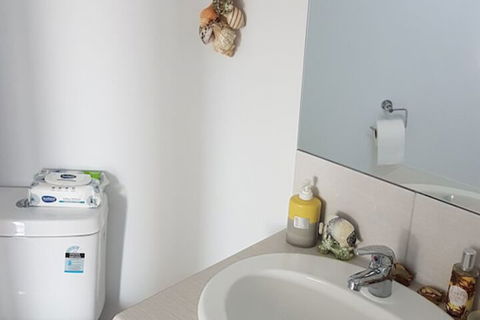 Apartment With Views - Tourism Gold Coast 6