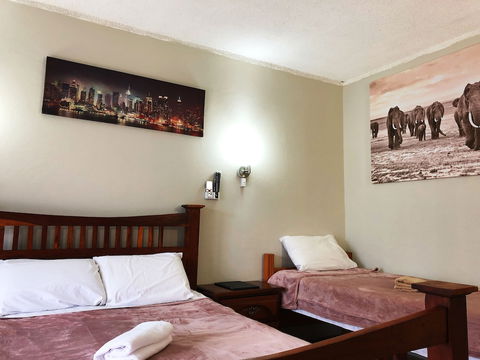 Central Jetty Motel - Tourism Gold Coast 4