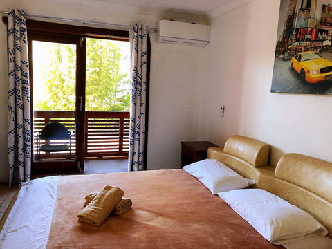 Central Jetty Motel - Tourism Gold Coast 6
