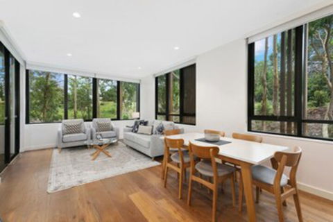 Stylish Lux Home With Hotel Grade Cleanliness - Tourism Gold Coast 0