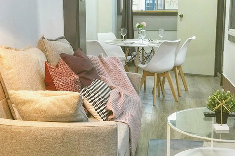 Sky Garden Studios - Tourism Gold Coast 2