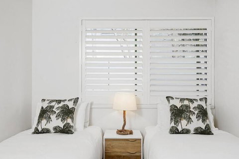Your Luxury Escape - Karinya At Surfside - Tourism Gold Coast 4