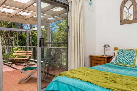 5 / 49 Childe Street Hideaway At Belongil - Tourism Gold Coast 0