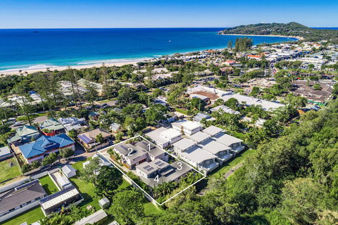 A PERFECT STAY - Clique 1 - Tourism Gold Coast 1