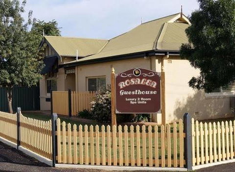 Rosalea Guesthouse - Tourism Gold Coast 1