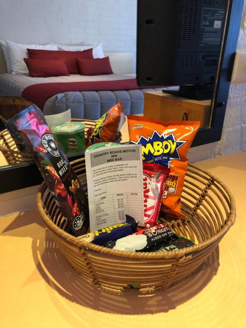 Country Roads Motor Inn - Tourism Gold Coast 3