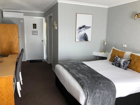 Country Roads Motor Inn - Tourism Gold Coast 2