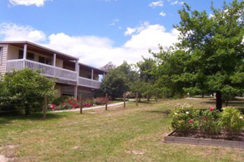 Yarraglen BnB - Gold Coast 1