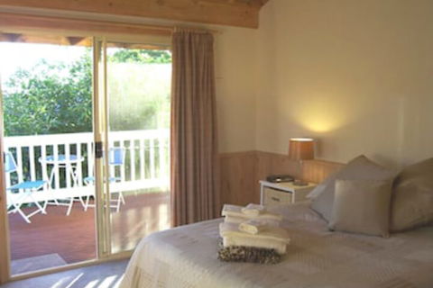 Yarraglen BnB - Gold Coast 3
