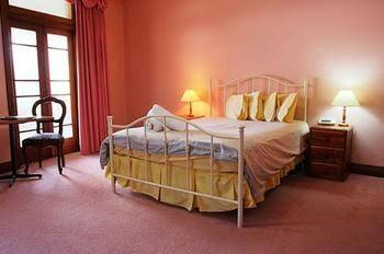 Golden Age Motel - Tourism Gold Coast 6