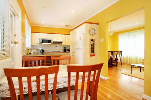 Roseland Holiday House - Tourism Gold Coast 0