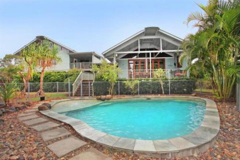 18 Northbeach Place Mudjimba Beach Pet Friendly Linen Included WIFI - Tourism Gold Coast 7