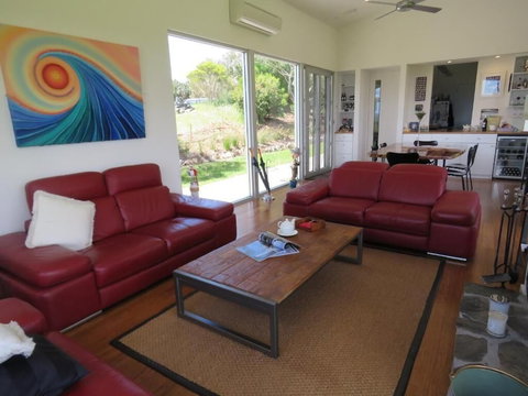 Lush Pastures - Tourism Gold Coast 3