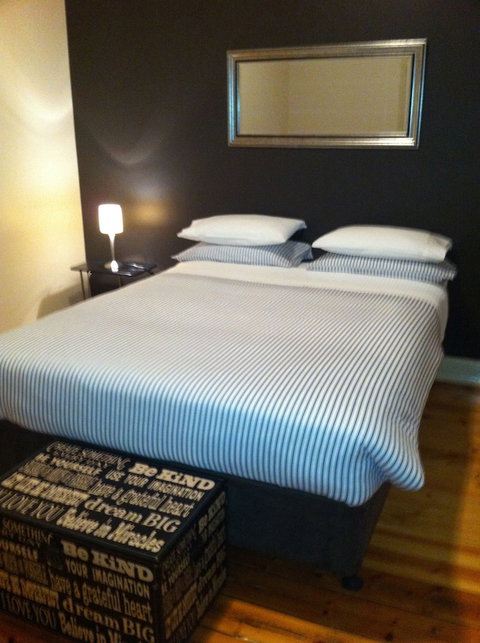 Lotte's Cottage - Tourism Gold Coast 3