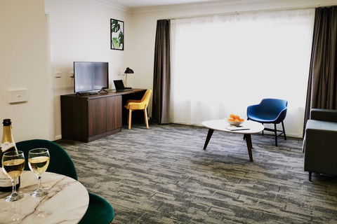 Littomore Bathurst - Tourism Gold Coast 4