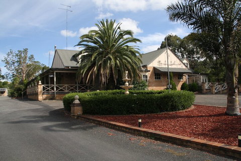 Picton Valley Motel - Tourism Gold Coast 3