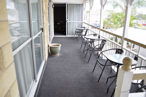 Alexandra Park Motor Inn - Tourism Gold Coast 1