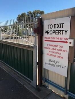 Pampas Motel - Tourism Gold Coast 0