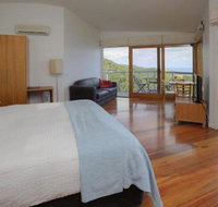 Chriss Beacon Point Restaurant  Villas - Tourism Gold Coast