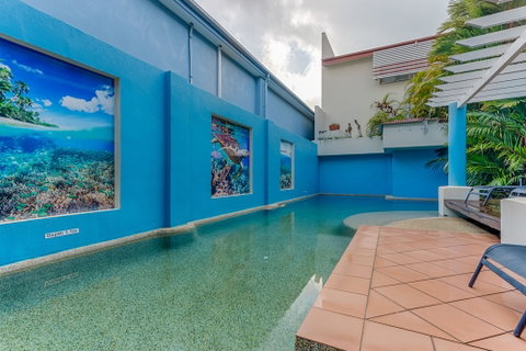 Macrossan House - Tourism Gold Coast 3