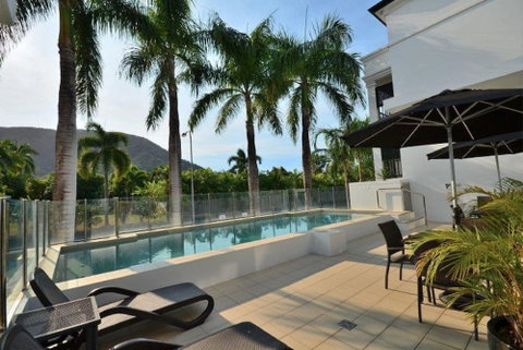 Elysium Apartments - Tourism Gold Coast 1