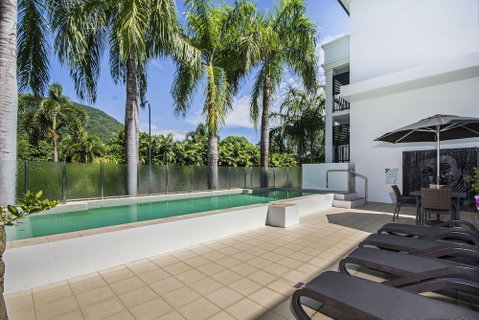 Elysium Apartments - Tourism Gold Coast 3