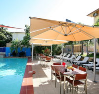 Central Plaza Port Douglas Apartments