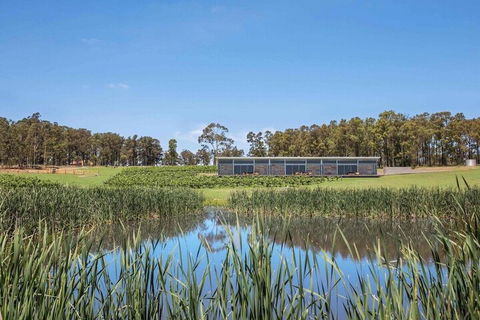 The Longhouse Suite 2 - Tourism Gold Coast 1
