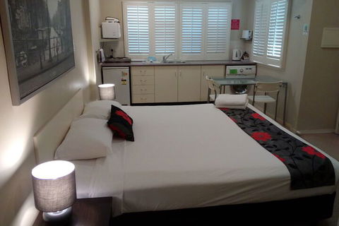Brisbane Street Studios - Tourism Gold Coast 6