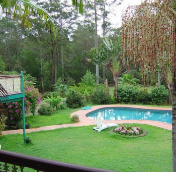 Riviera Bed And Breakfast - Tourism Gold Coast 1