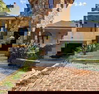 Victoria's at Ewingsdale Byron Bay - Tourism Gold Coast