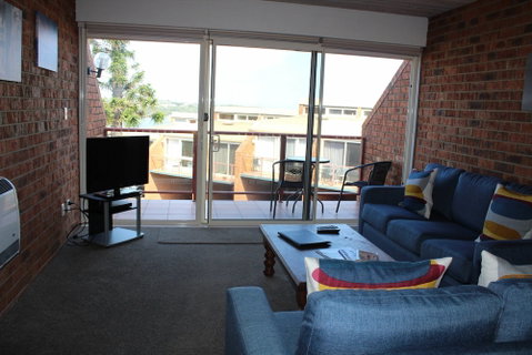 Pacific Heights Holiday Apartments & Munn's Tower House - Tourism Gold Coast 1
