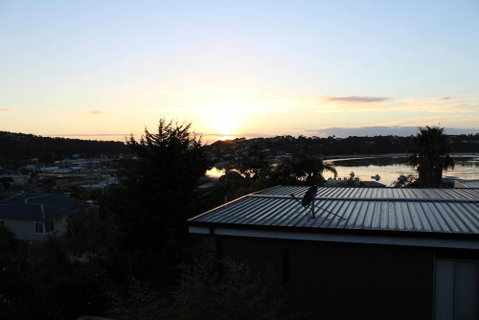Pacific Heights Holiday Apartments & Munn's Tower House - Tourism Gold Coast 6