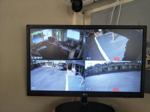 Arkana Motel - Tourism Gold Coast 0