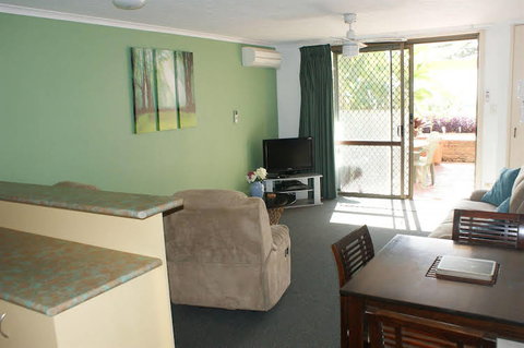 Kirra Vista Holiday Units - Tourism Gold Coast 0
