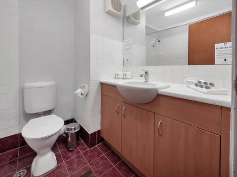 Banjo Paterson Inn - Gold Coast 6