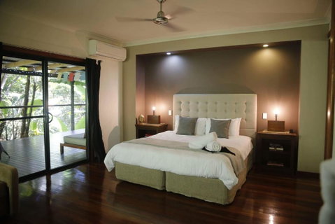 Treetops Retreat Cairns - Tourism Gold Coast 3