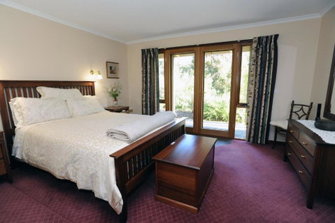 Wintarni Olives Cottage - Tourism Gold Coast 4