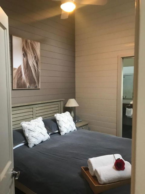 Two Truffles Cottages - Gold Coast 2