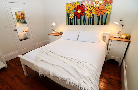 Thelma's Temora - Tourism Gold Coast 1