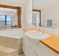 Luxury Beach Unit Dolphin Heads