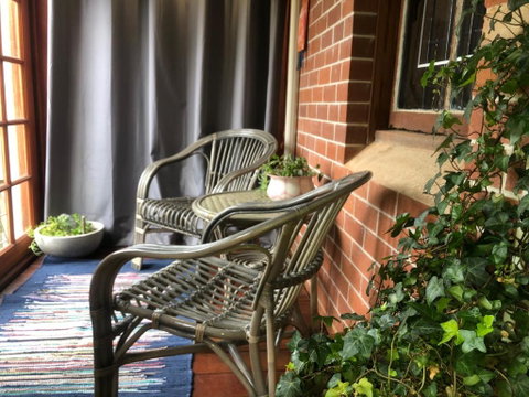 The Shopkeepers Quarters - Tourism Gold Coast 5