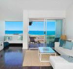 Perfect Beach Front Duplex The Entrance North - Tourism Gold Coast