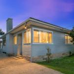 The Entrance North Lakeside Cottage - Tourism Gold Coast 0