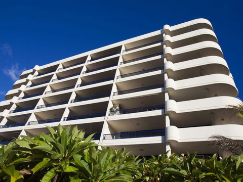 St Tropez Unit 9 The Entrance NSW - Tourism Gold Coast 5