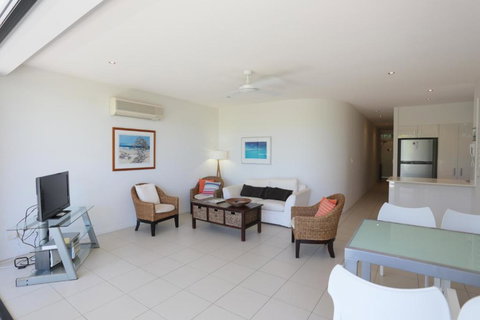 Delightful Family Apartment In Modern Complex - Tourism Gold Coast 6