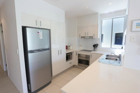 Delightful Family Apartment In Modern Complex - Tourism Gold Coast 2