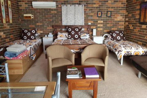 Three Linden - Tourism Gold Coast 0
