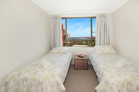 Pacific Tower Penthouse - Tourism Gold Coast 3