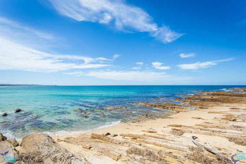 22 Dulling Street Beach House - Tourism Gold Coast 1